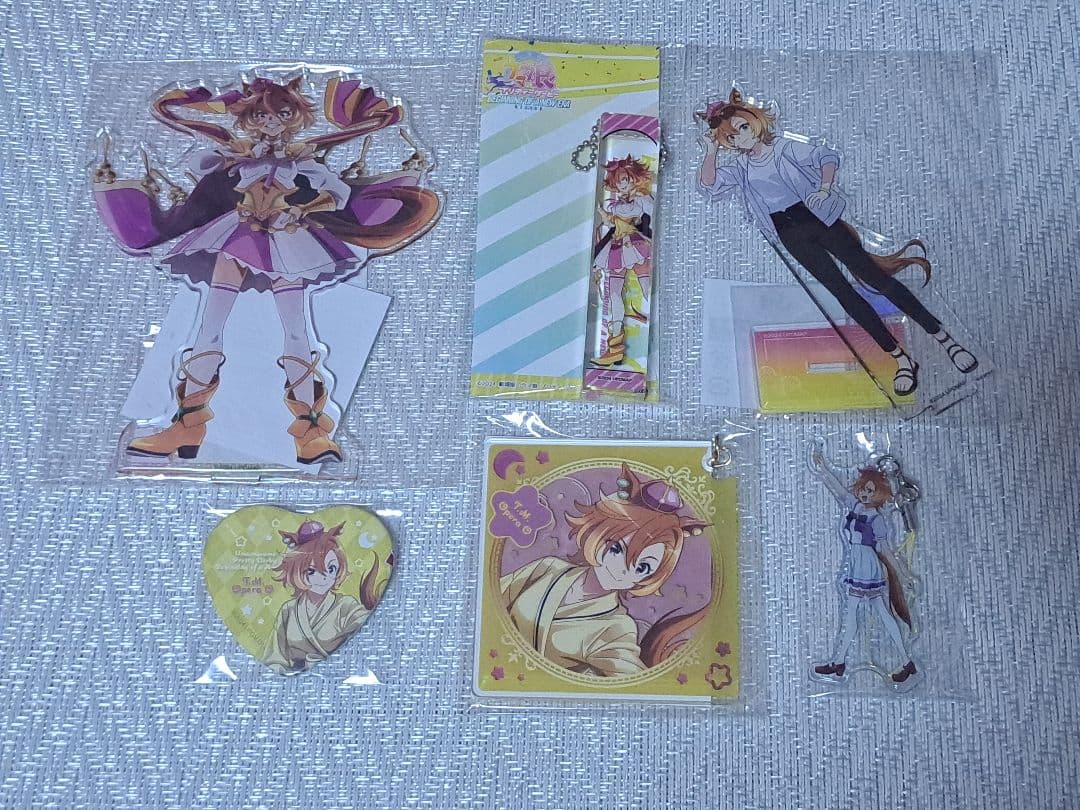 劇場版 ウマ娘 新時代の扉 テイエムオペラオー 缶バッジ アクリルスタンド