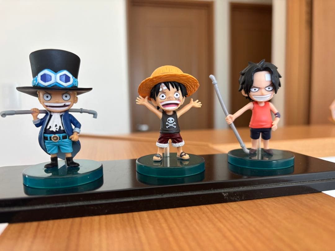 ワンピース ワールドコレクタブルフィギュアセット ルフィ エース サボ
