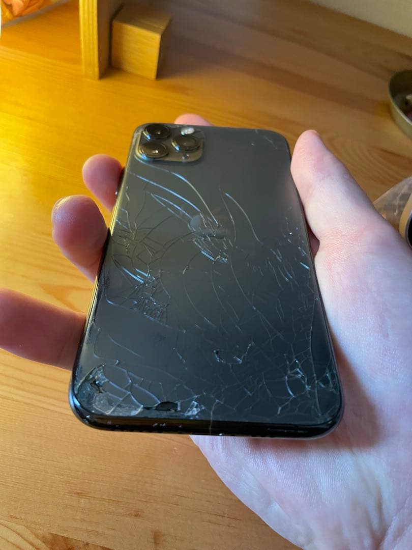 ジャンク】iPhone 11 Pro スペースグレー - メルカリ