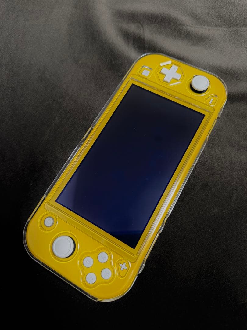 Nintendo Switch Lite イエロー 本体　Switchライト Amazon.com: Nintendo Switch Lite - Yellow : Video Games