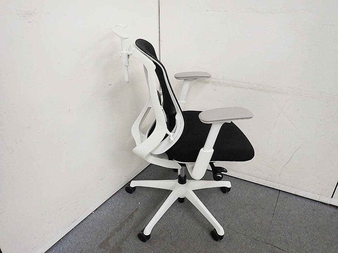 オカムラ シルフィチェア 22-1704