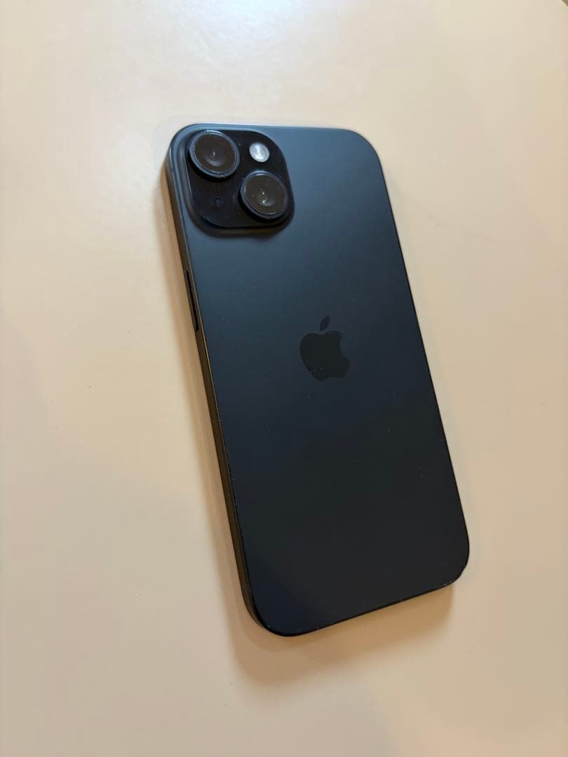 Apple iPhone 15 スペースブラック 本体　SIMフリー iPhone 15 256GB - ブラック（SIMフリー）[整備済製品] - Apple（日本）