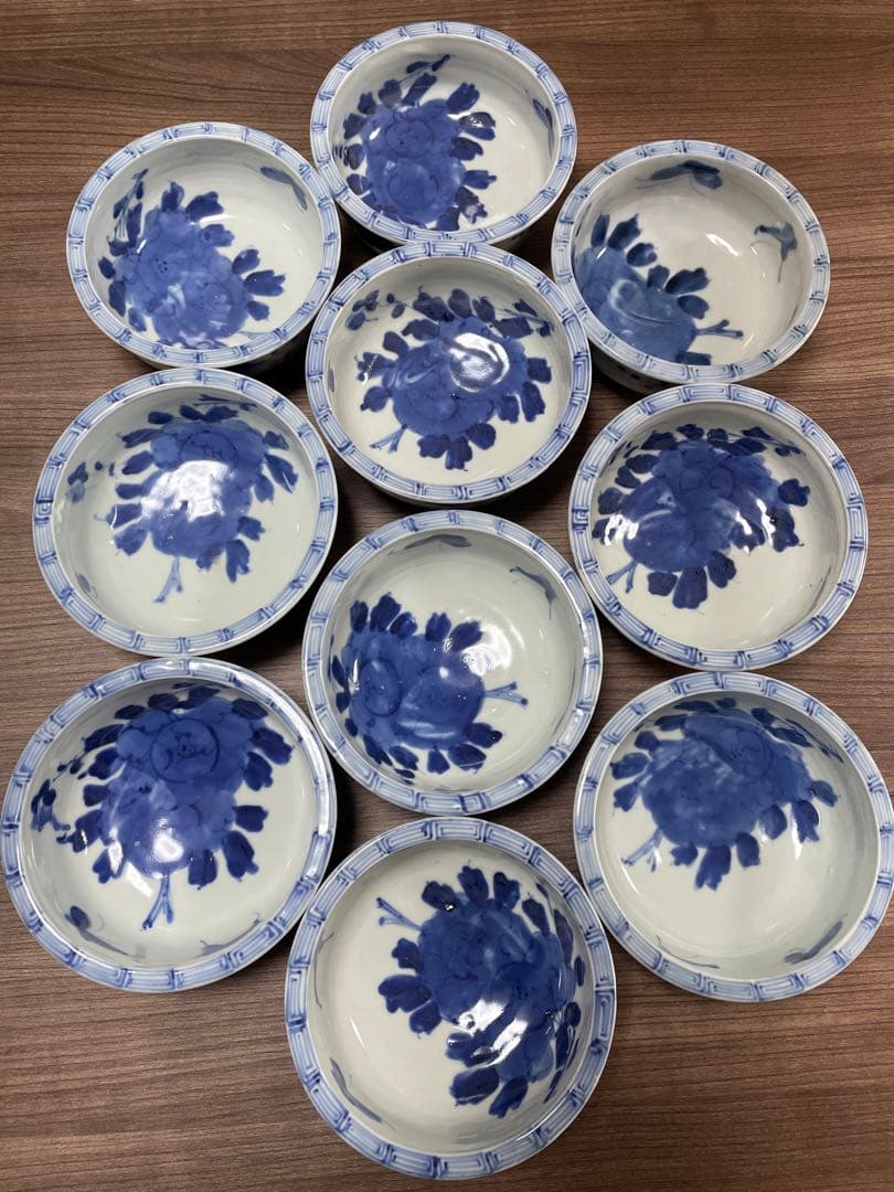 【現状品】古伊万里 染付 花蝶柄 菓子鉢10個セット アンティーク レトロ 陶器 現状品】古伊万里 染付 花蝶柄 菓子鉢10個セット アンティーク レトロ
