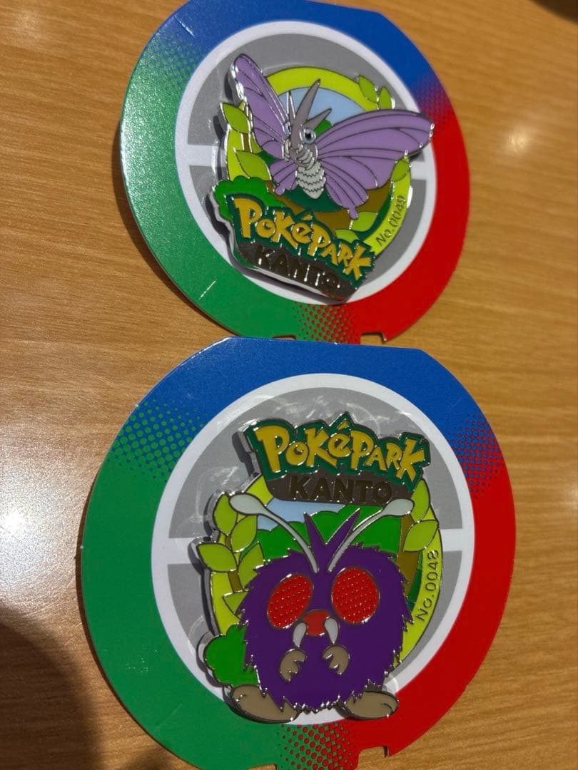 ポケパークカントー 限定 ピンバッジ ピンズ コンパンとモルフォン 2個