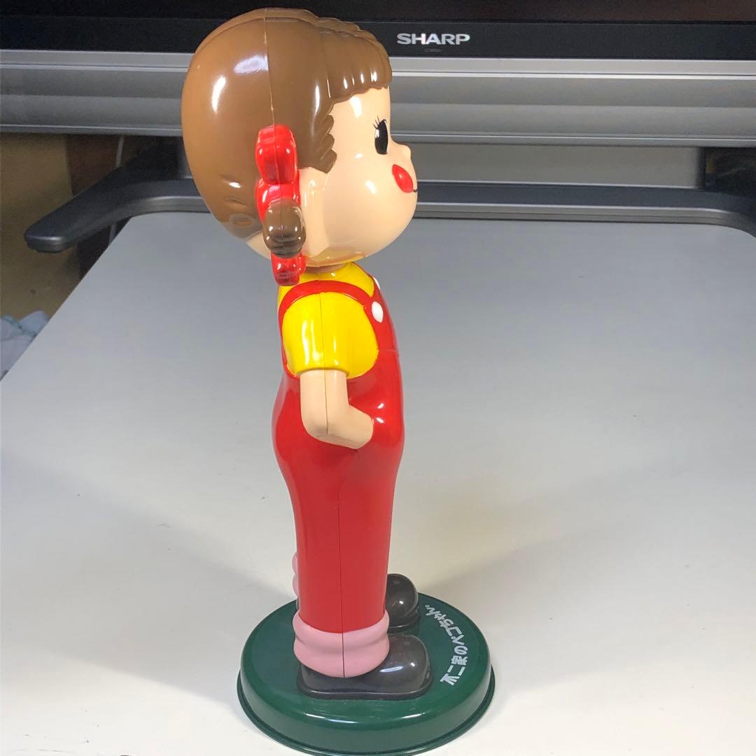 不二家 ペコちゃん 首振り人形 32cm - メルカリ