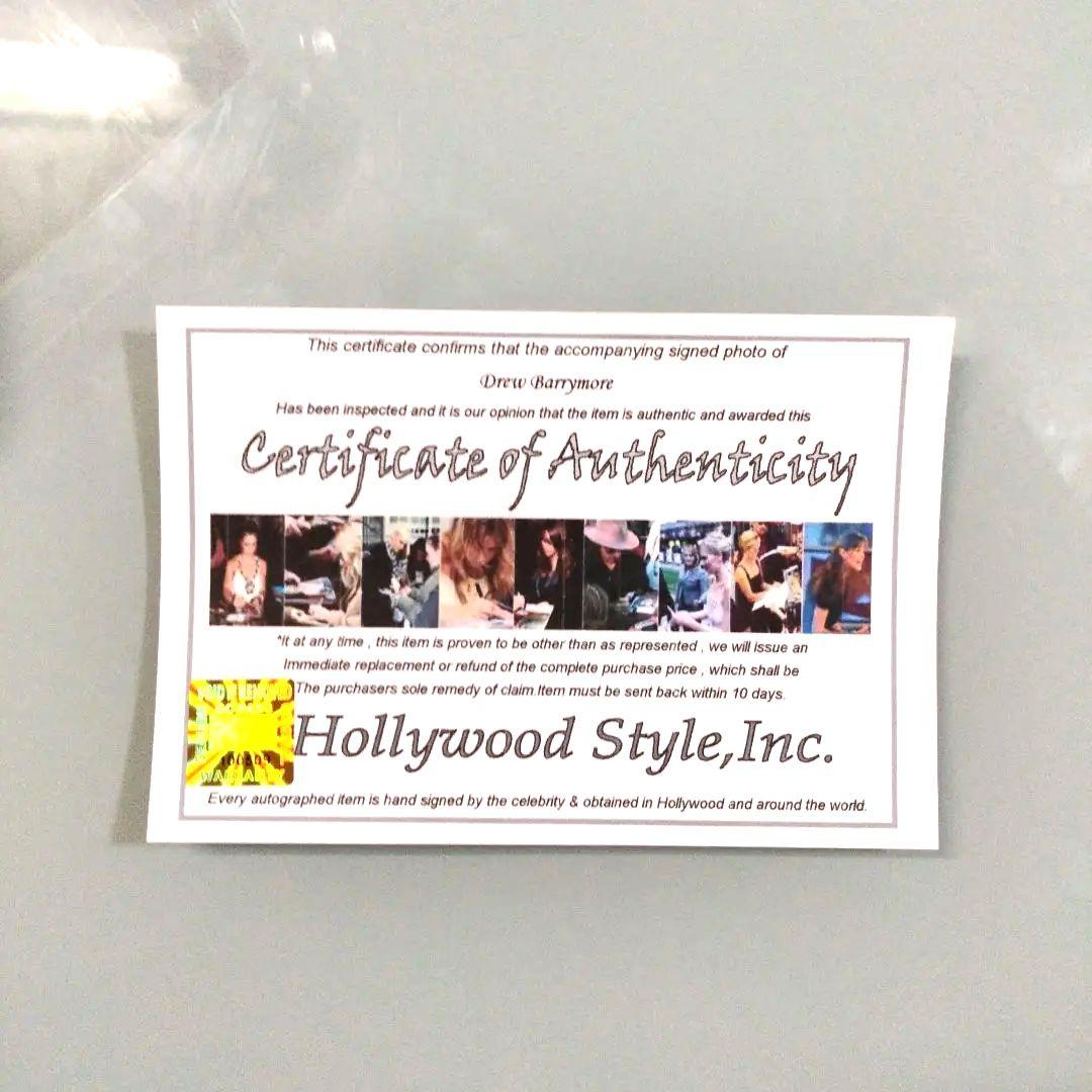 ドリュー・バリモア直筆サイン入り2Lサイズ写真‥50回目のファースト