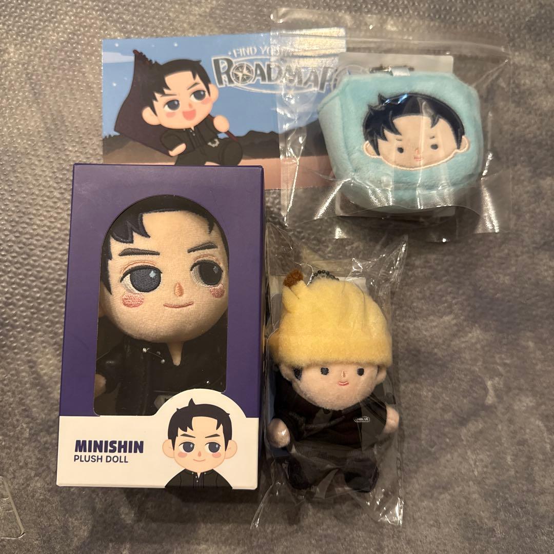 ジョンシンCNBLUE MINIBLUE ぬいぐるみ キーホルダー 3点セット - メルカリ