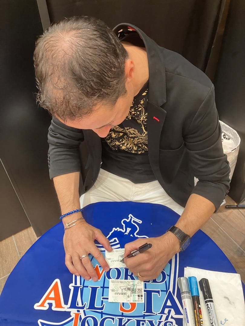 グランアレグリア】メイクデビュー 2018 ルメール騎手直筆サイン入り