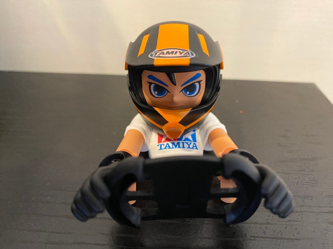 ゆう様専用塗装依頼 タミヤドライバー人形 OP.1864 - メルカリ