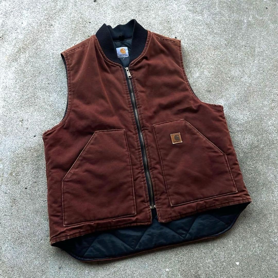 90’s Carhartt duck vest burgundy Women's Carhartt Relaxed Fit Sherpa Lined Vest - Washed Duck