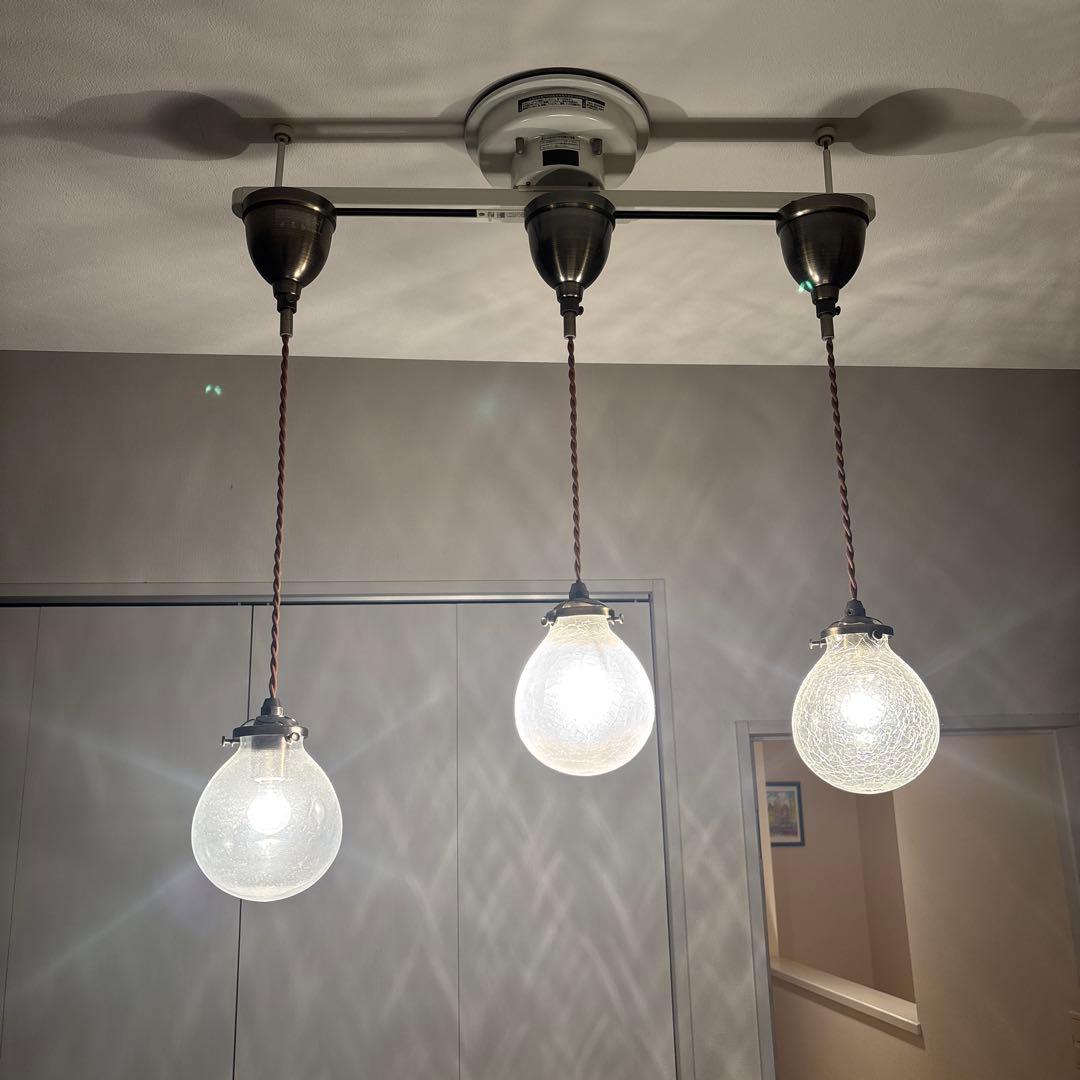 ま*★様 クラックガラス ペンダントライト 3灯 Amazon.co.jp : Kiven 3個パック クラックガラス 真鍮ソケット