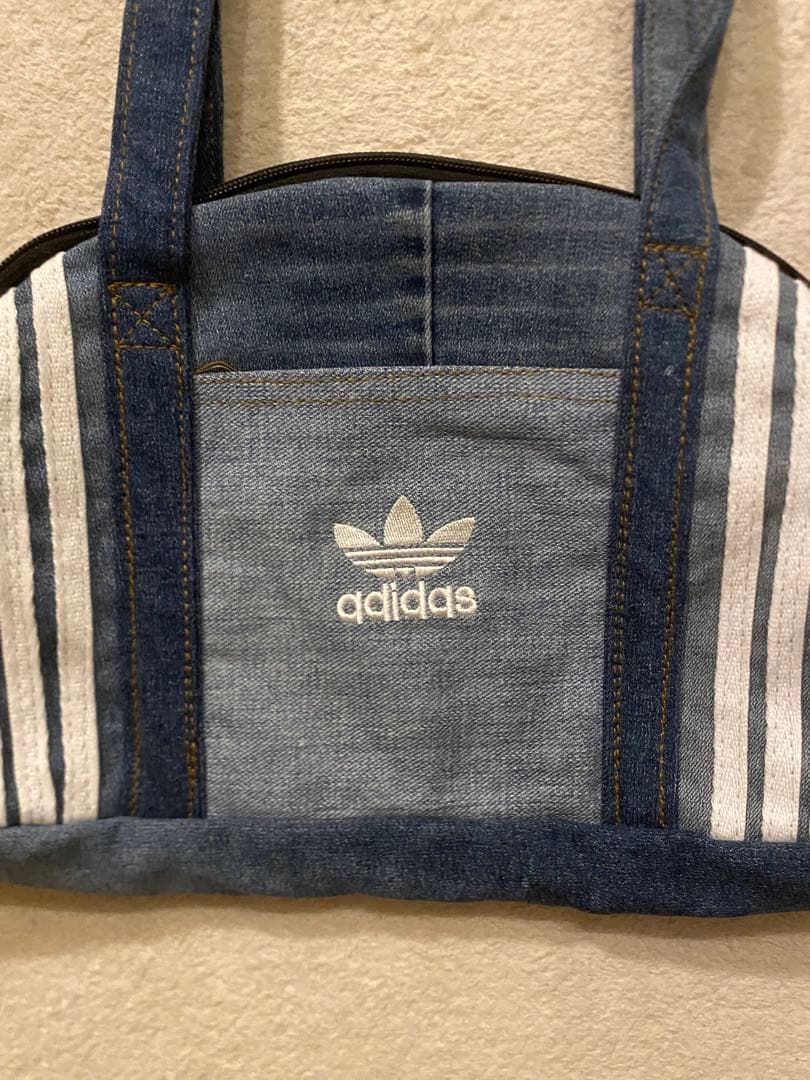 adidas✨️】ハンドメイド リメイク バッグ 再構築 デニム - メルカリ