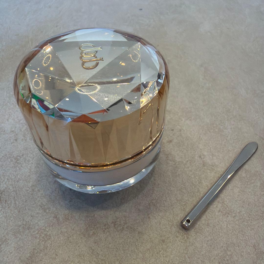 クレ・ド・ポー ボーテ　ル.フォンドゥタンnオークル10 クレ・ド・ポー ボーテ / ル・フォンドゥタンn オークル10（2025