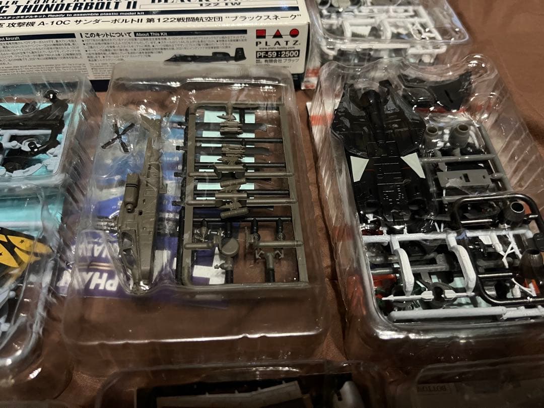 ま*さ様 【未使用品】 ミリタリープラモ模型 20点まとめ売り 1/144