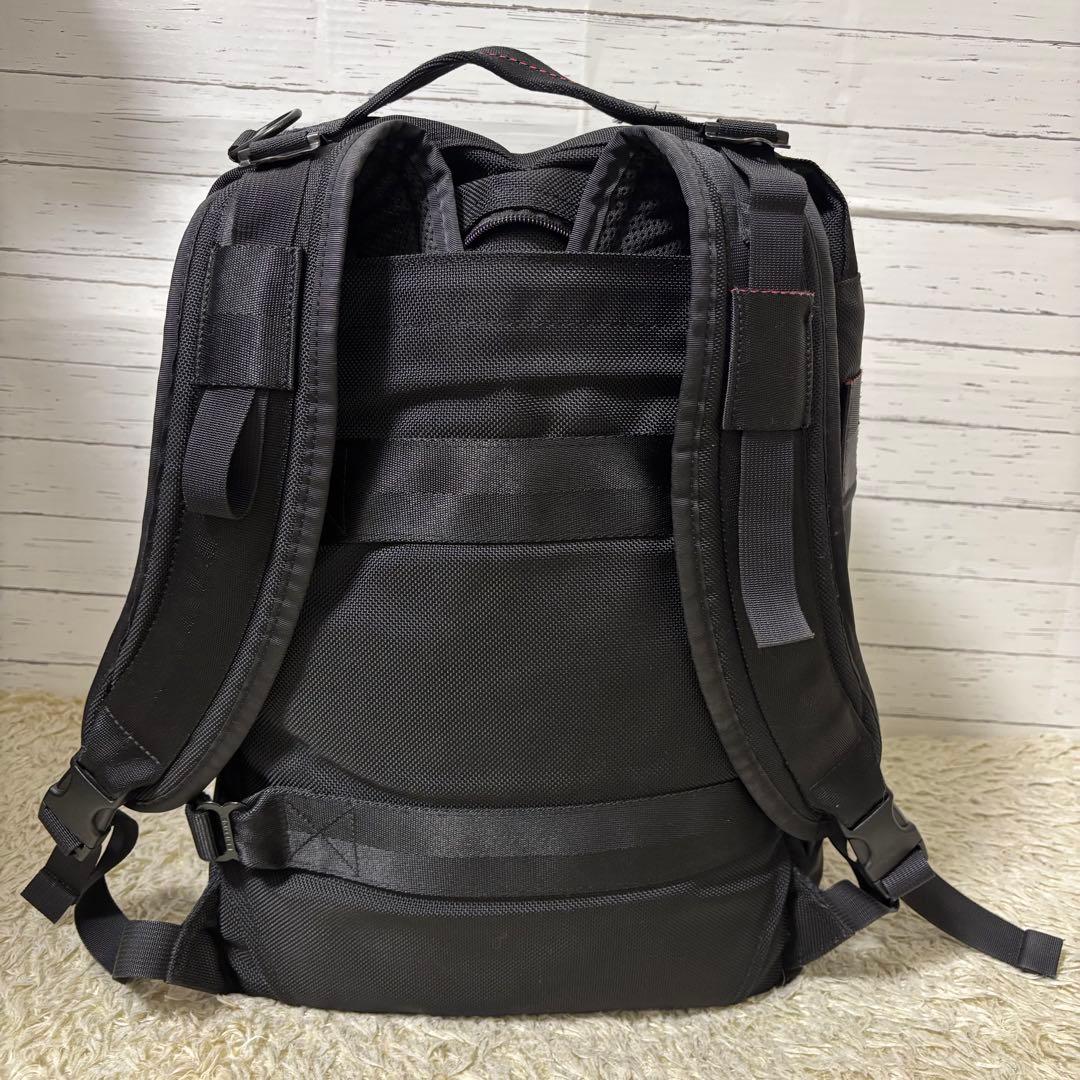 極美品 ブリーフィング ビームス 別注 ネオトリニティライナービジネス