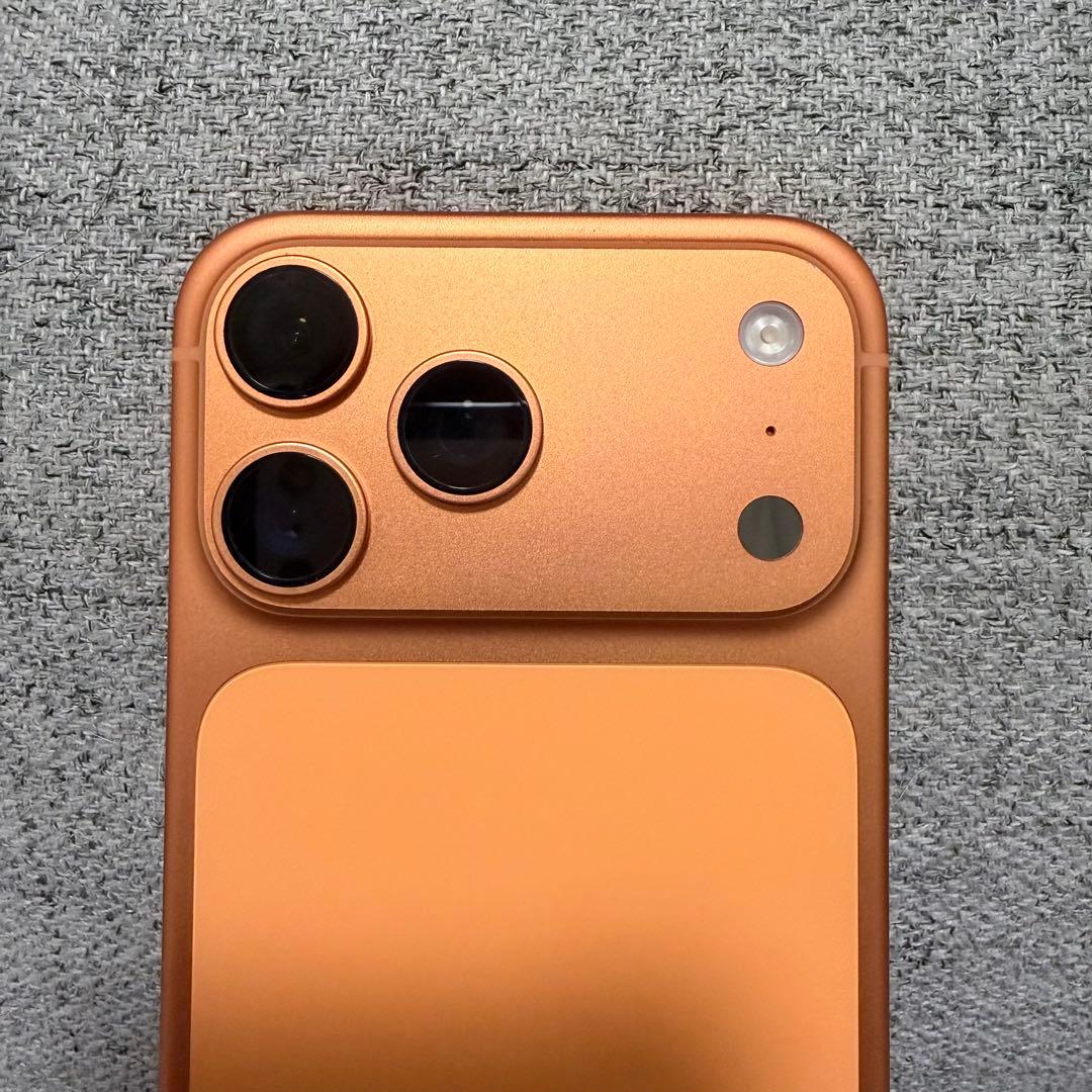 iPhone 17pro MAX コズミックオレンジ 256GB - メルカリ