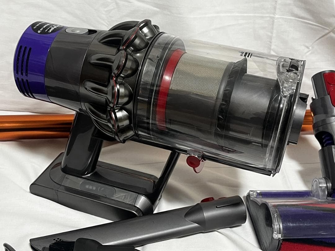 DYSONサイクロンクリーナーSV12/V10状態良品