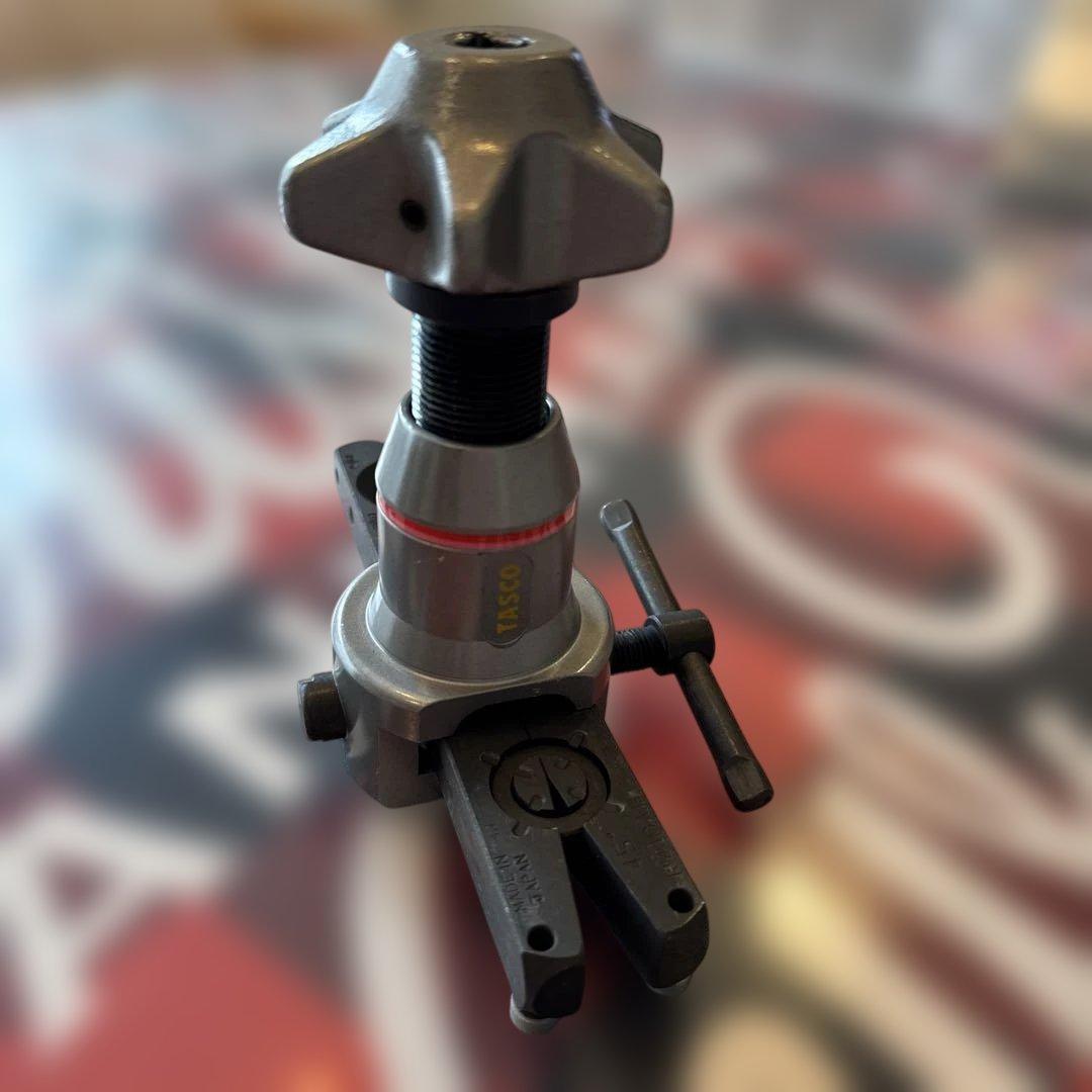 イチネン TASCO 電動インパクトドライバー対応フレアツール TA550CX 電動インパクトドライバ対応フレアツール | 株式会社 イチネン TASCO