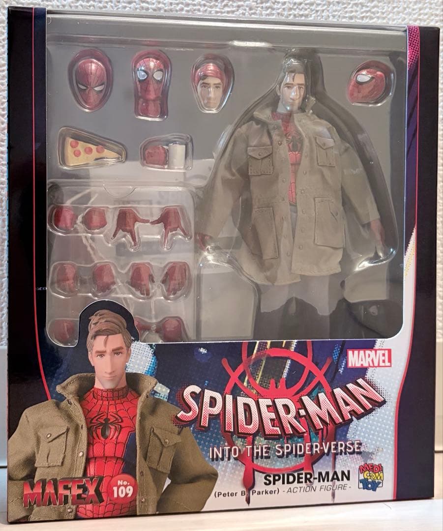 MAFEX SPIDER-MAN（Peter B. Parker） Amazon.com: MEDICOM TOY MAFEX No.235 Spider-Man (Peter B Parker