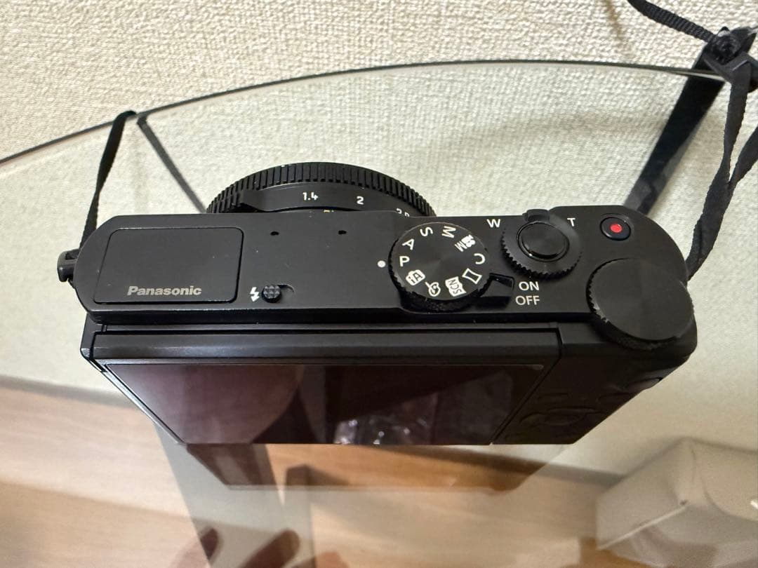 中古】Panasonic DMC-LX9 充電ケーブル・バッテリーなし - メルカリ