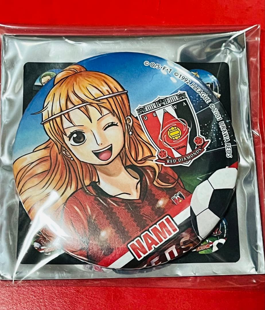 ワンピース 浦和レッズ コラボ ナミ 麦わらの一味 缶バッジ 丸型 輩 限定