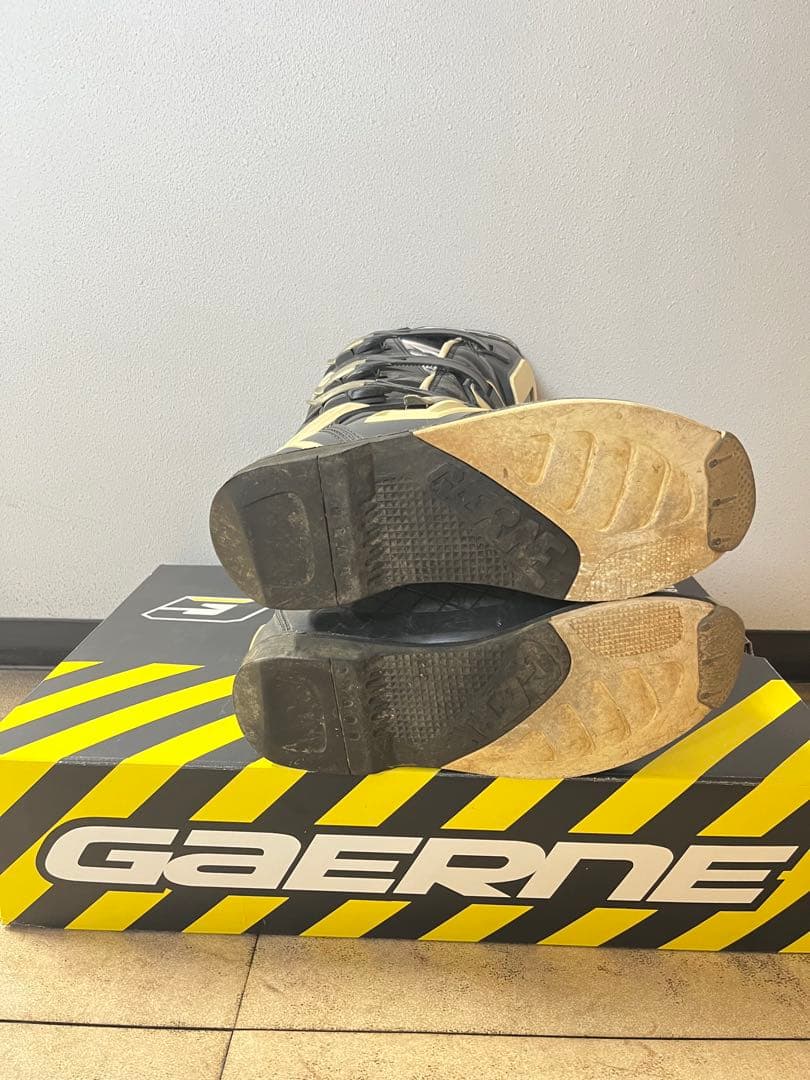 ガエルネGリアクト　オフロードブーツ　26.5cm