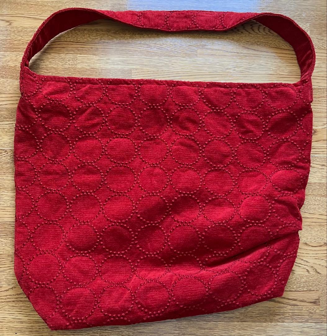 ミナペルホネン タンバリン　ボルドー　ボディバッグ大 ミナペルホネン tambourine ボディバッグ - ミナペルホネン正規取扱店