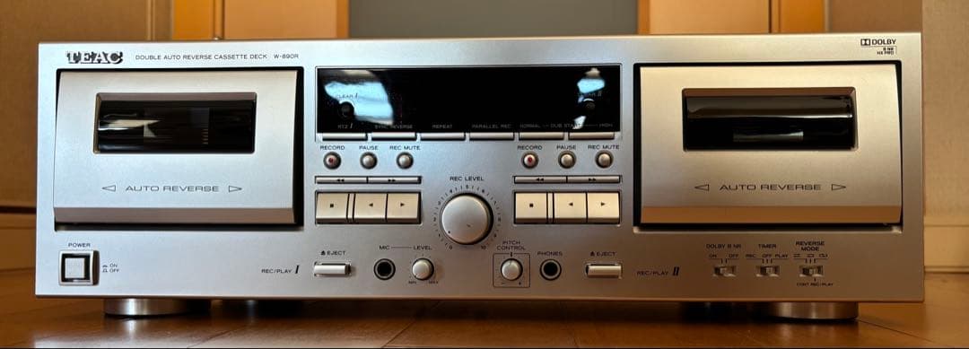 TEAC W‑890R S ダブルカセットデッキ オートリバース搭載 W-890R | 製品トップ | TEAC - プレミアムオーディオ