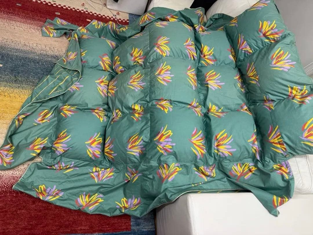 渡*謝様 羽毛掛け布団　ダウン90% 110×200cmセミシングル　寒さを防ぐ 渡*謝様 羽毛掛け布団 ダウン90% 110×200cmセミシングル 寒さを防ぐ