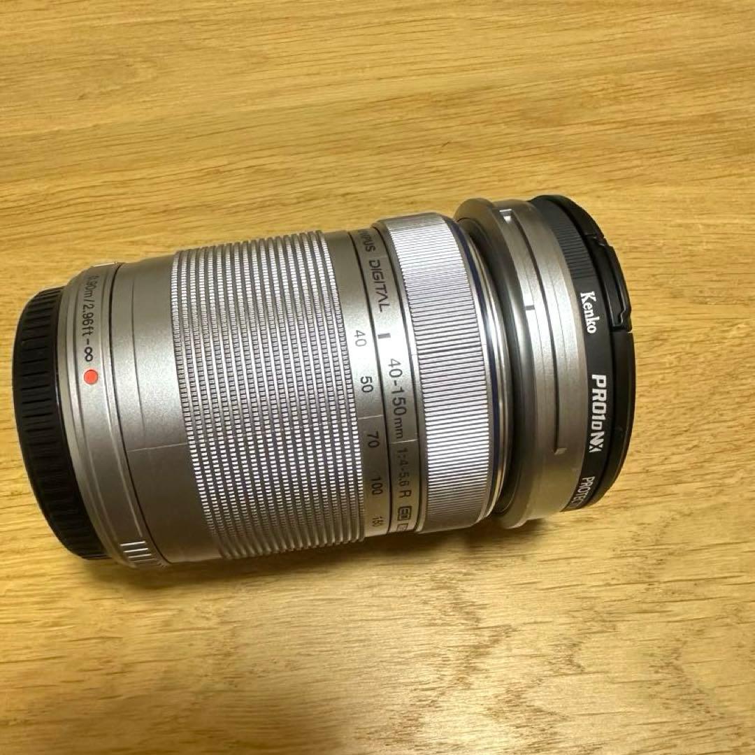 美品　OLYMPUS 望遠ズームレンズ 40-150mm F4.0-5.6 R