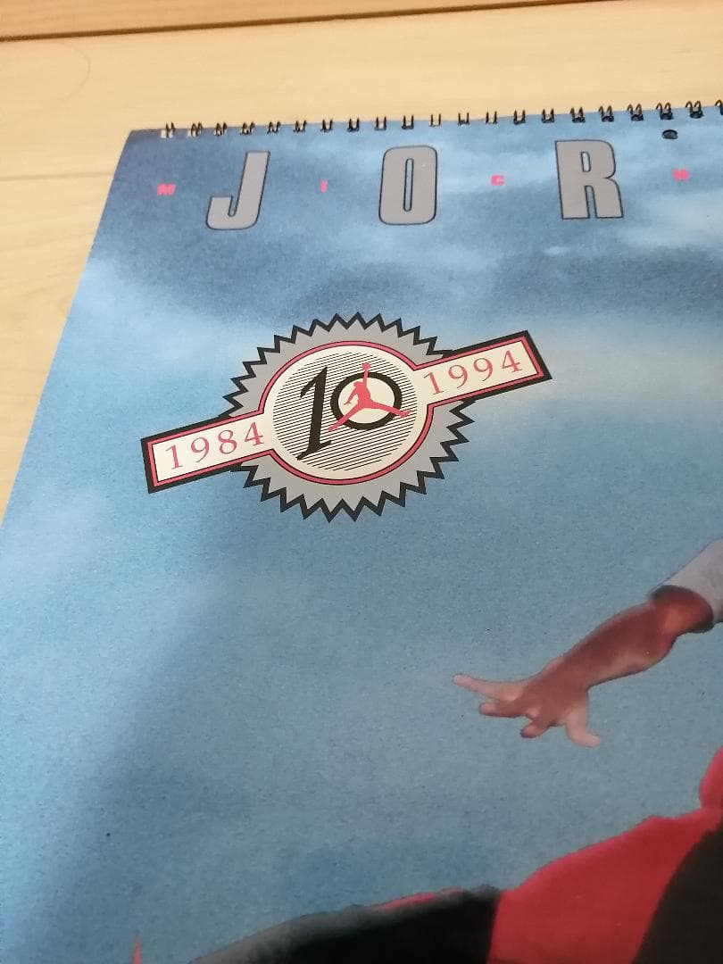 美品】マイケルジョーダン10yearsカレンダー