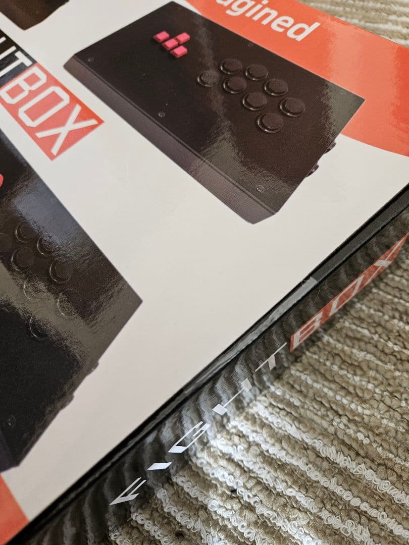 FIGHTBOX Arcade Joystick Reimagined 新品