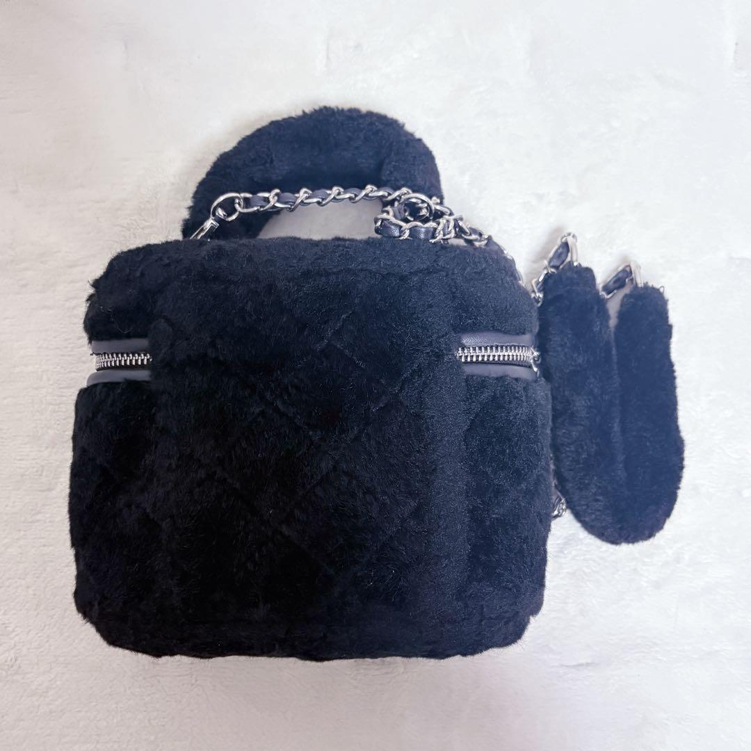 michellMacaron ミシェルマカロン ファーバニティバッグ - メルカリ