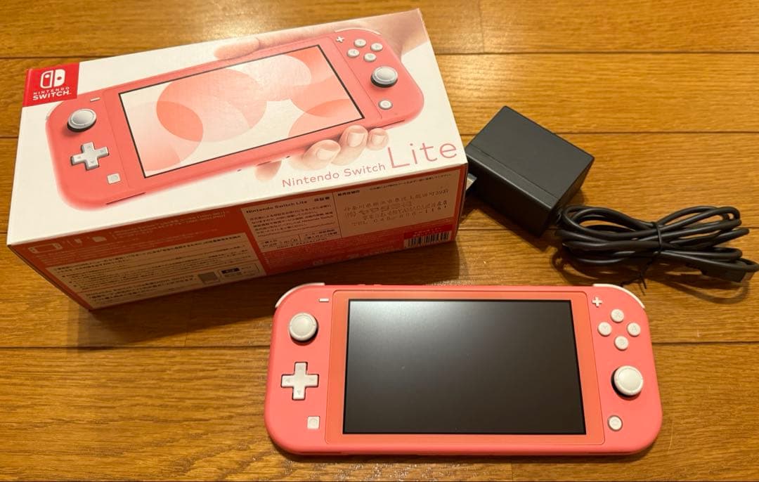 Nintendo Switch Lite コーラルピンク　箱・充電器付き Amazon.co.jp: Nintendo Switch Lite コーラル : ゲーム
