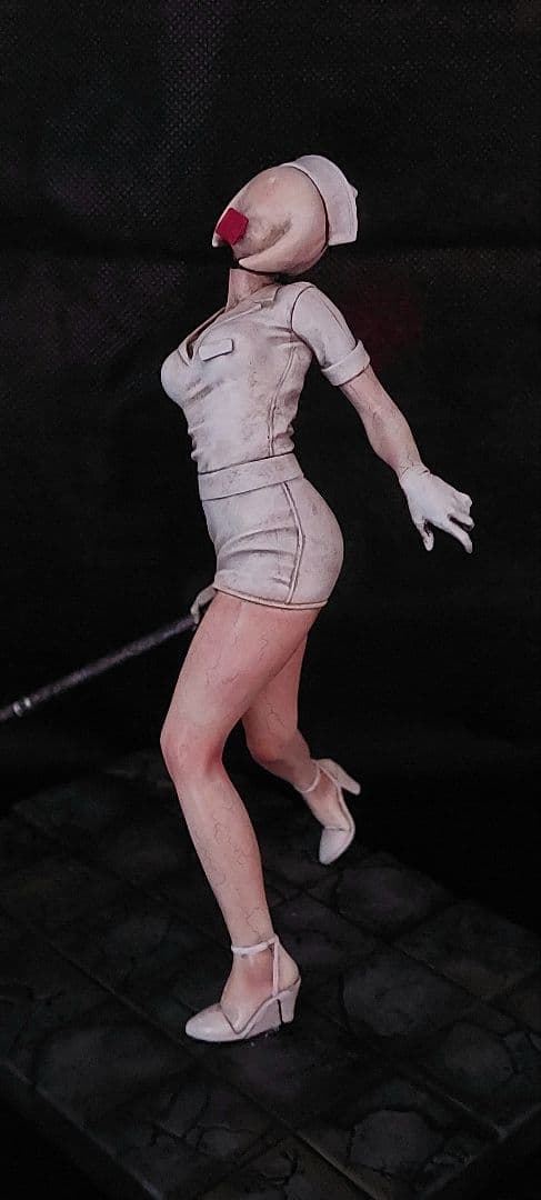 サイレントヒル バブルヘッドナース フルリペイント生足仕様