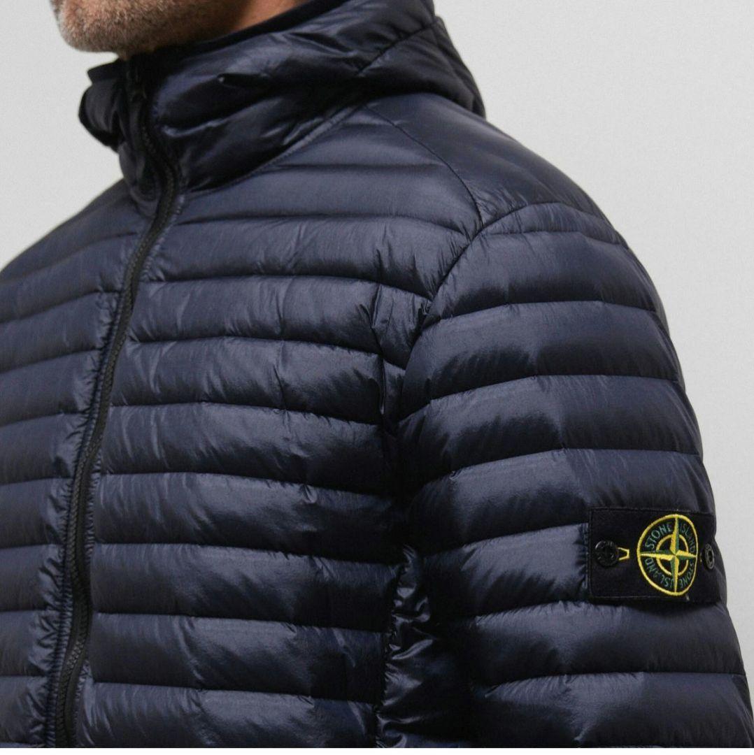 新品 STONE ISLAND ストーンアイランドネイビー ダウン【L】 - メルカリ