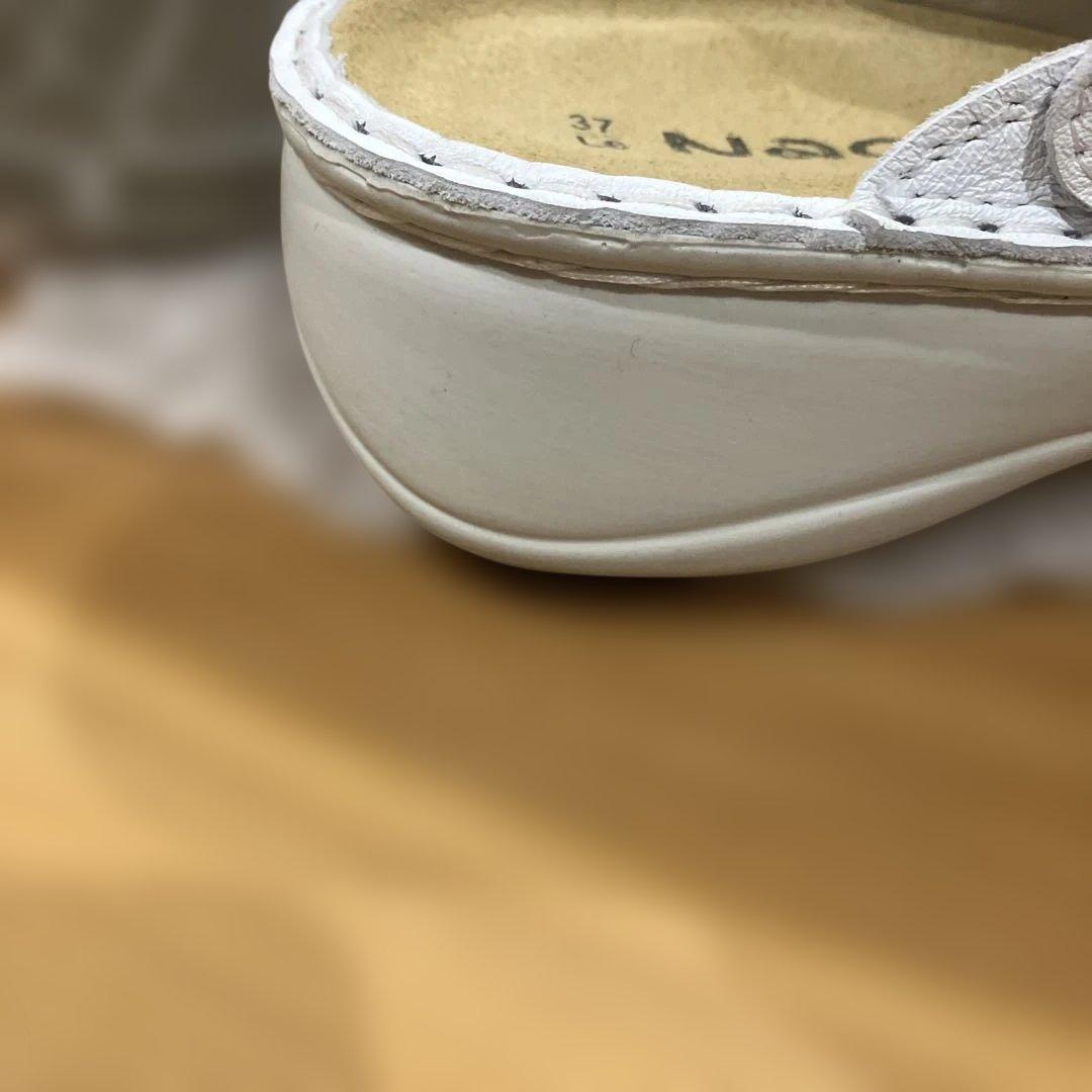 美品!☆NAOTO IRIS ホワイト　37安藤明子