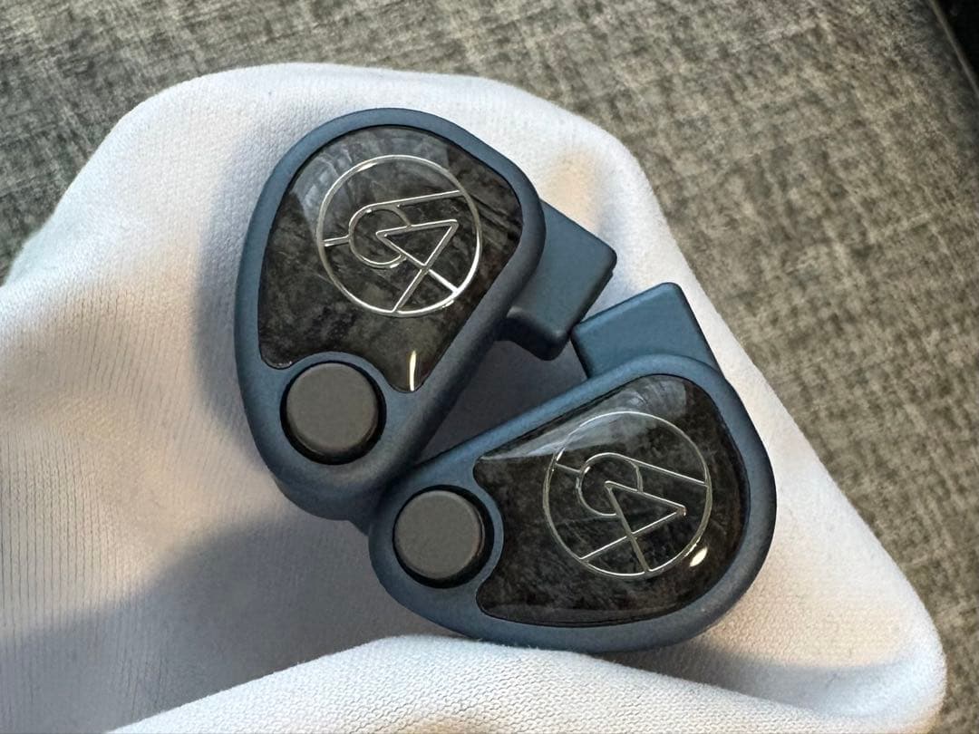 64AUDIO U4s ＋M12モジュール(eイヤ延長保証付) - メルカリ