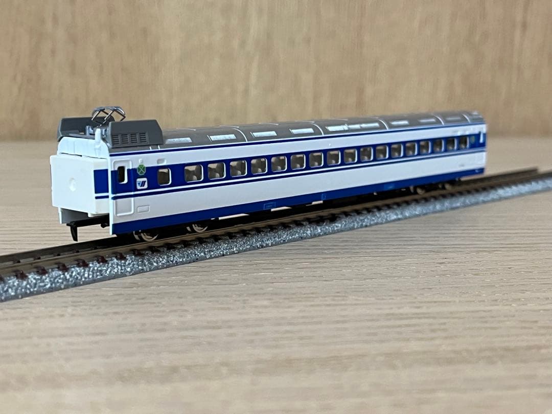 TOMIX JR 0 7000系山陽新幹線（ウエストひかり）基本6両セット - メルカリ