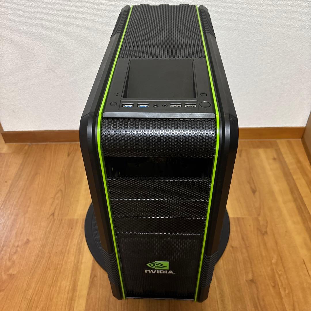 14006　PCケース オリジナルカラーモデル　NVIDIA EDITION Phenom microATX NVIDIA Edition | BitFenix キューブ型PCケース