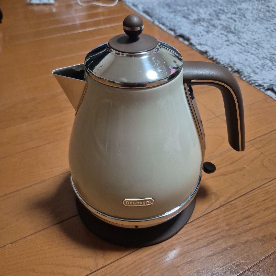 デロンギ　DeLonghi 電気ケトル 新品未使用品 デロンギ（DeLonghi） 電気ケトル 販路限定品 エクレティカ 電気ケトル