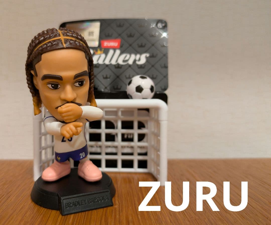 ZURU BALLERS FIFA ブラッドリー・バルコラ - メルカリ