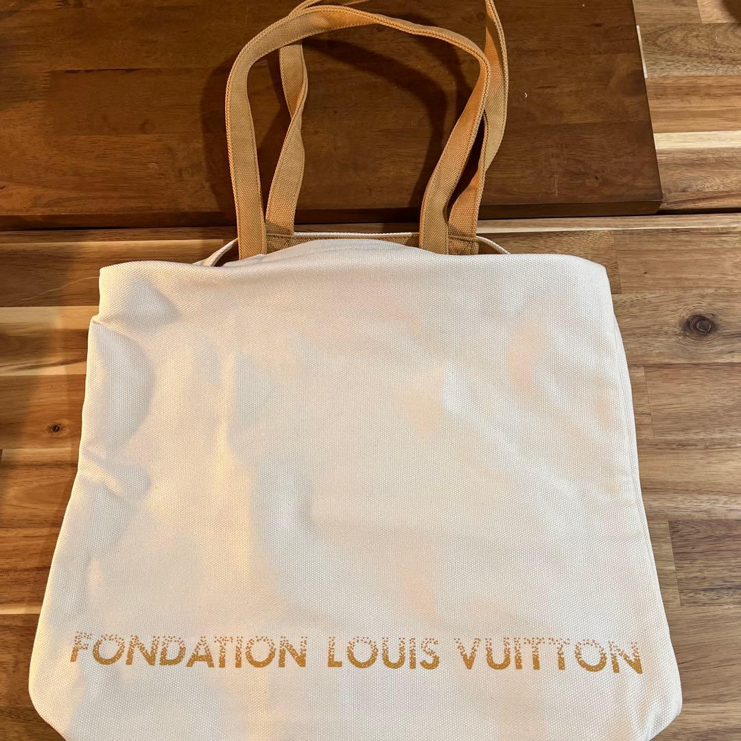 kesera 様用LOUIS VUITTON FONDATION トートバッグ LOUIS VUITTON（ルイ・ヴィトン） Fondation Louis Vuitton フォンダ