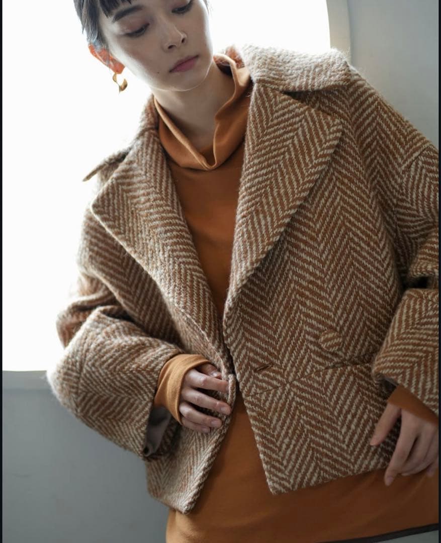 新品 Lallia Mu ラリアムー ヘリンボーンツイードショートコート 38