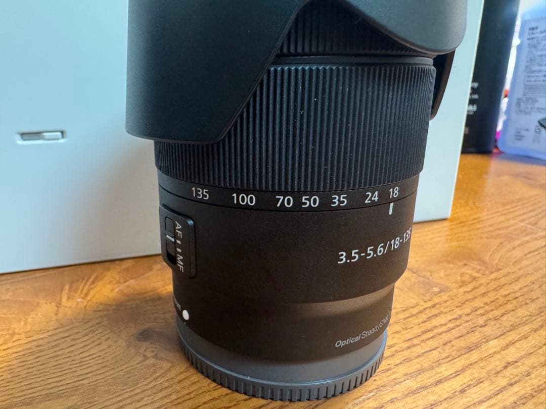 ソニー　レンズ　18-135mm F3.5-5.6 SEL18135
