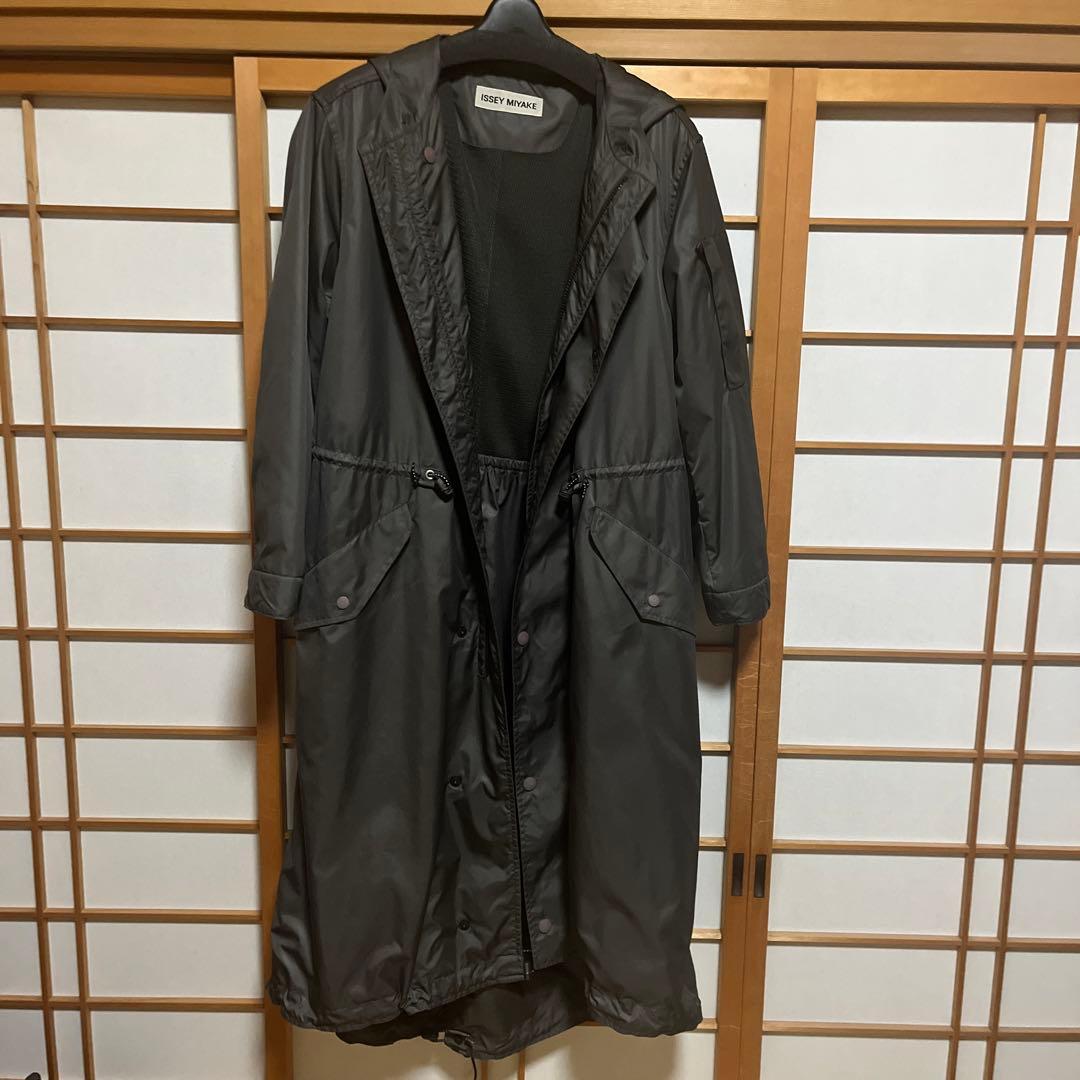 イッセイミヤケ　未使用　ロングコート　モッズコート　カーキグレー　春秋冬 ISSEY MIYAKE - 【新品未使用】イッセイミヤケ ISSEY MIYAKE デザイン