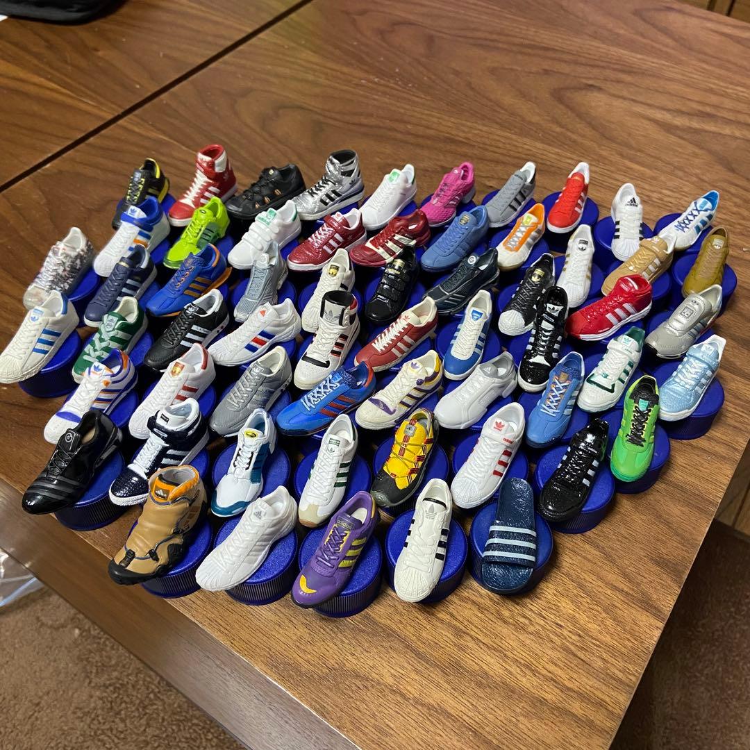アディダス ペプシ スニーカー ボトルキャップ フルコンプ 60個 - メルカリ