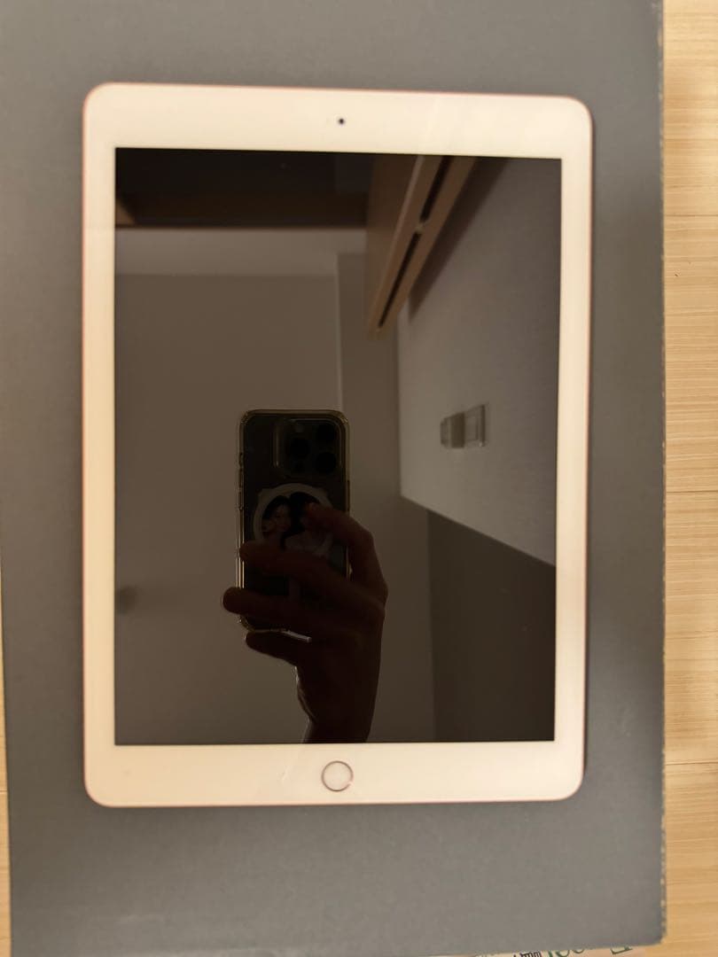 iPad（6世代）（2018） ゴールド 本体 iPad 第6世代 32GB ゴールド MRJN2J／A Wi-Fi [32GB] （2018） Apple