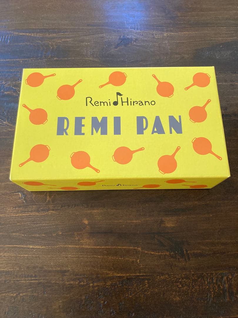 レミパン　新品未使用 RHF-320 レミパンプラス 24cm (ブラック) FC035027 - 新潟県燕市