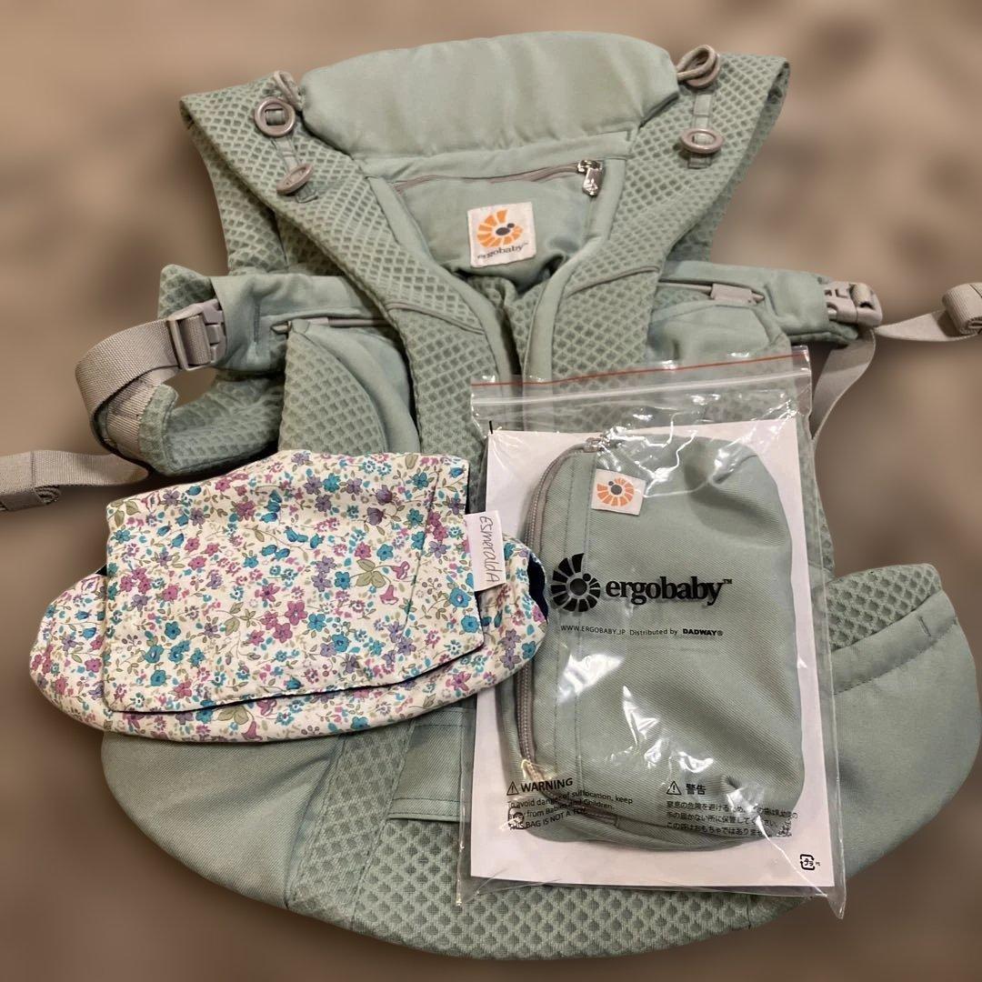 【エルゴベビー】抱っこ紐　オムニブリーズ OMNI Breeze / オニキスブラック | エルゴベビー オンラインストア